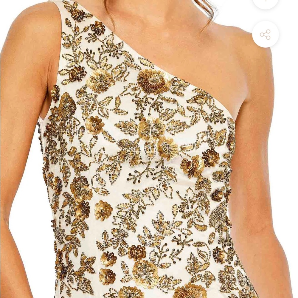 Mac Duggal Fall 2023 gown #5955 Geat condition!  Size 8 - Picture 2 of 15